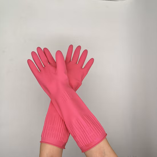 Guanti di gomma da lavoro di sicurezza per la casa a maniche lunghe in lattice per la pulizia della cucina rosa alla moda da 38 cm